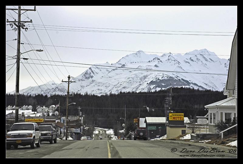 town_2366.jpg - Second Ave