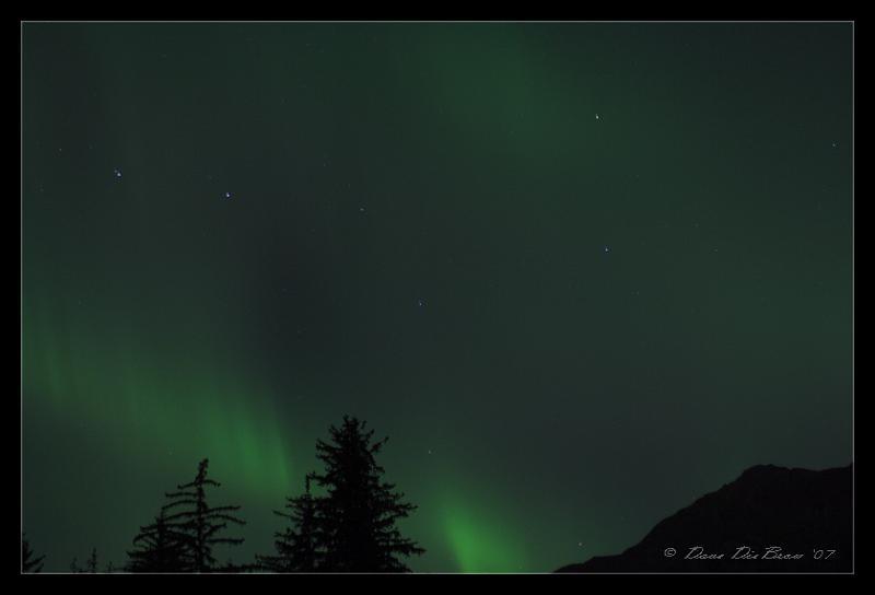 lights_8825.jpg - Northern Lights (Aurora Borealis) with the Big Dipper (Ursa Major)